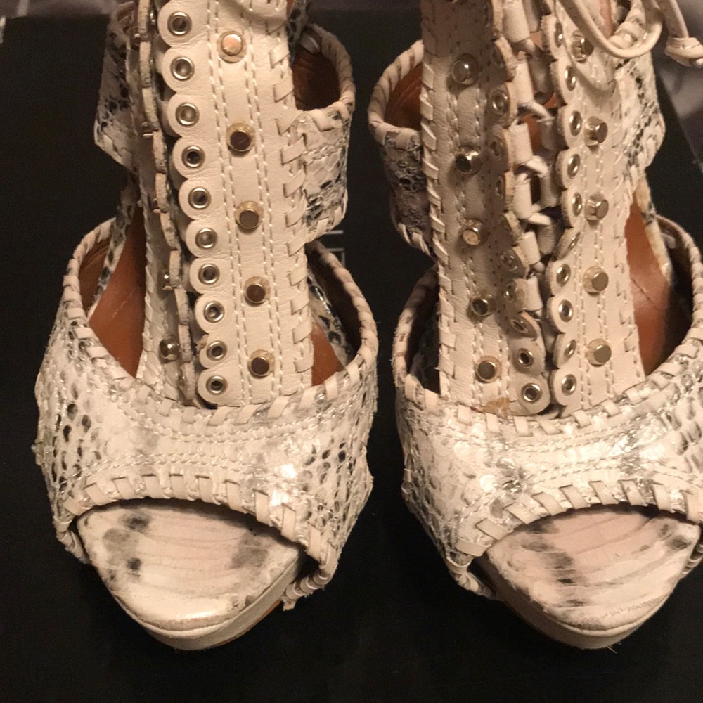 Boutique 9 shoes